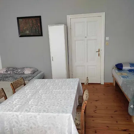 Rossa Δωμάτια σε οικογενειακή κατοικία