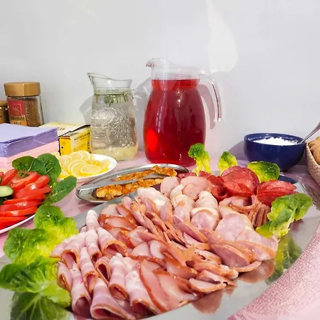 Rossa Δωμάτια σε οικογενειακή κατοικία *