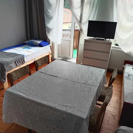 Rossa Δωμάτια σε οικογενειακή κατοικία *